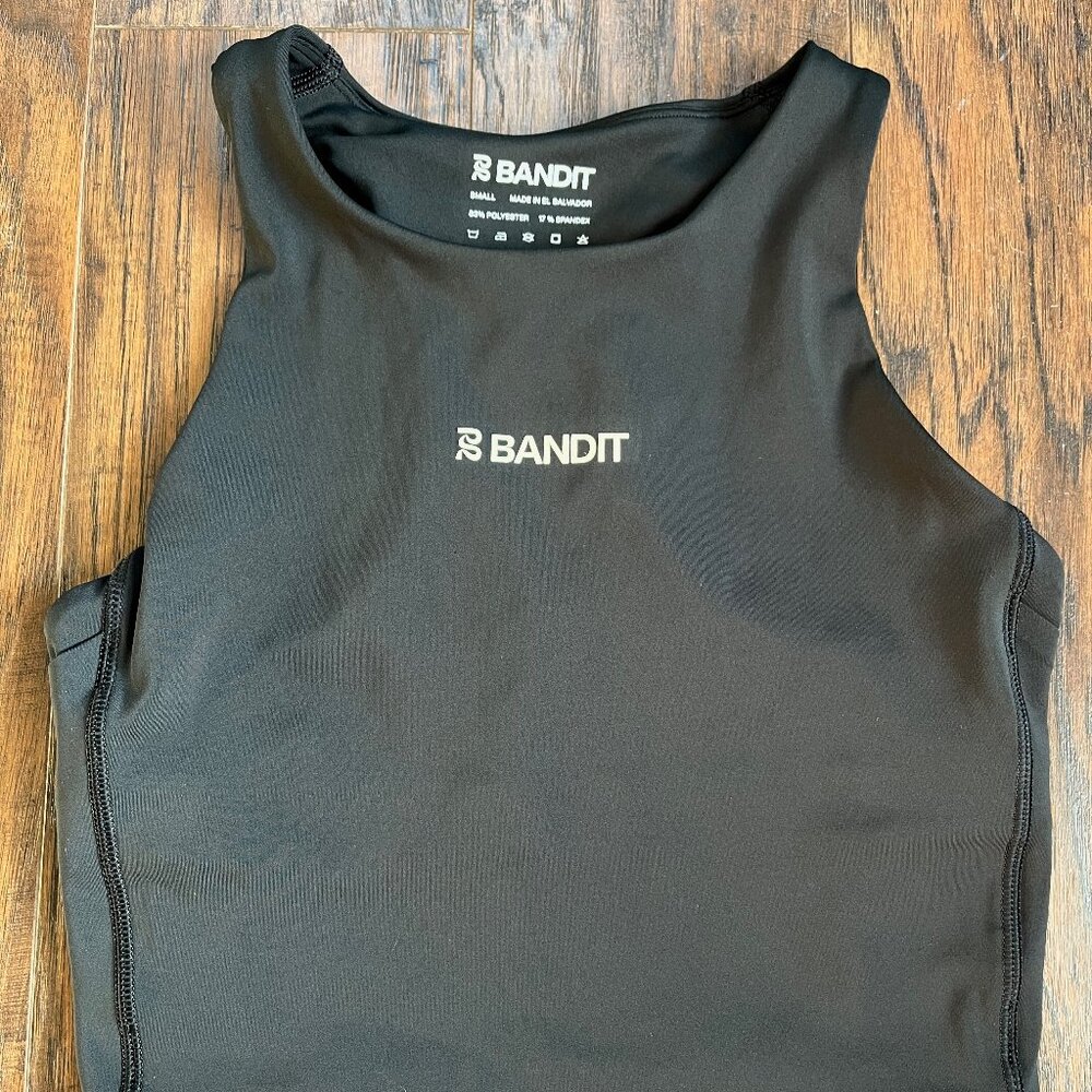Bandit Running - Stamina™ Scoop Neck Race Crop - Black